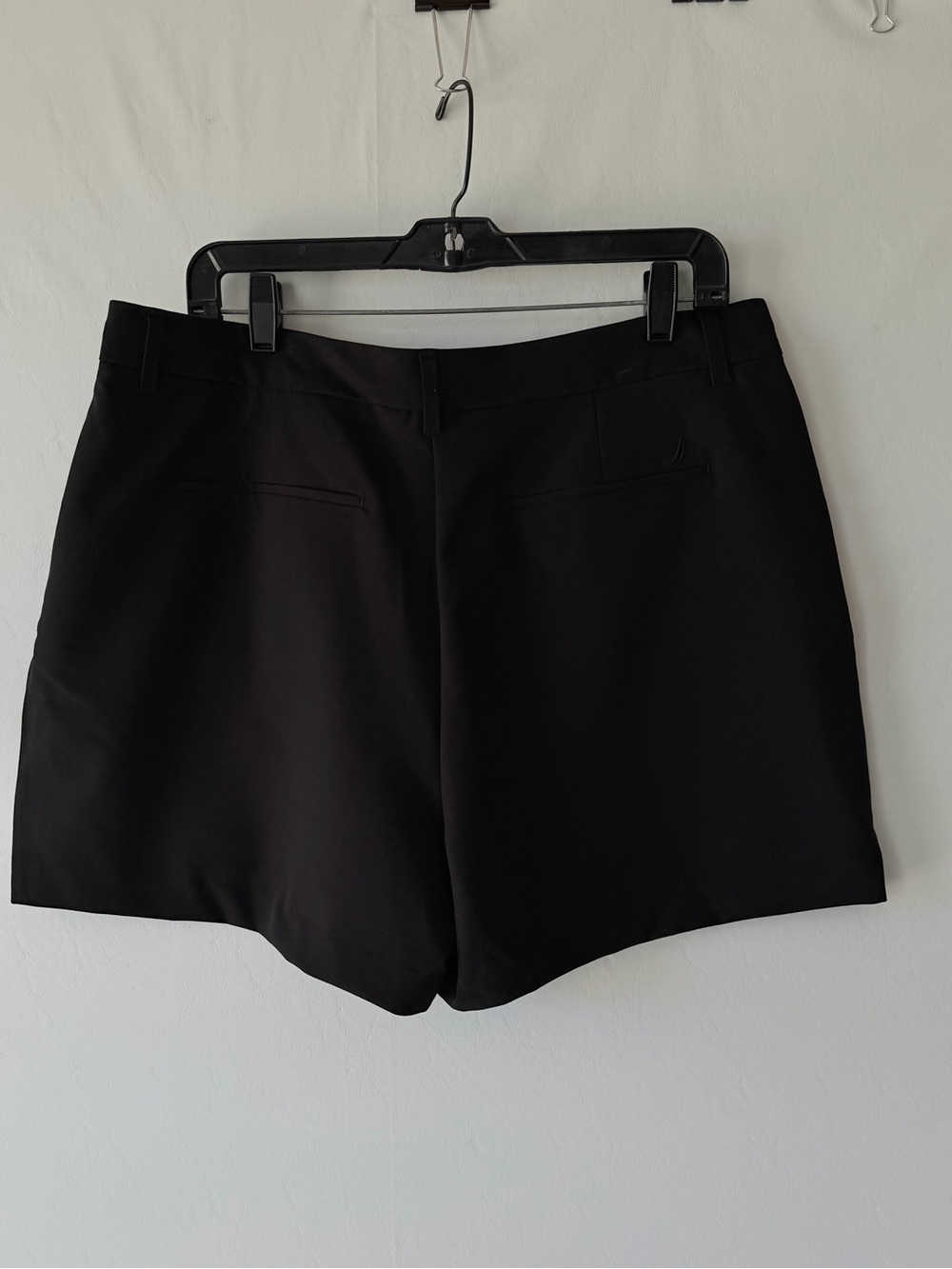 Nautica Jeans Women's Black Shorts Size 12 - Picture 5 of 14